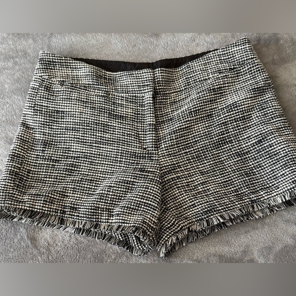 Ann Taylor Black & White Tweed Women’s Shorts